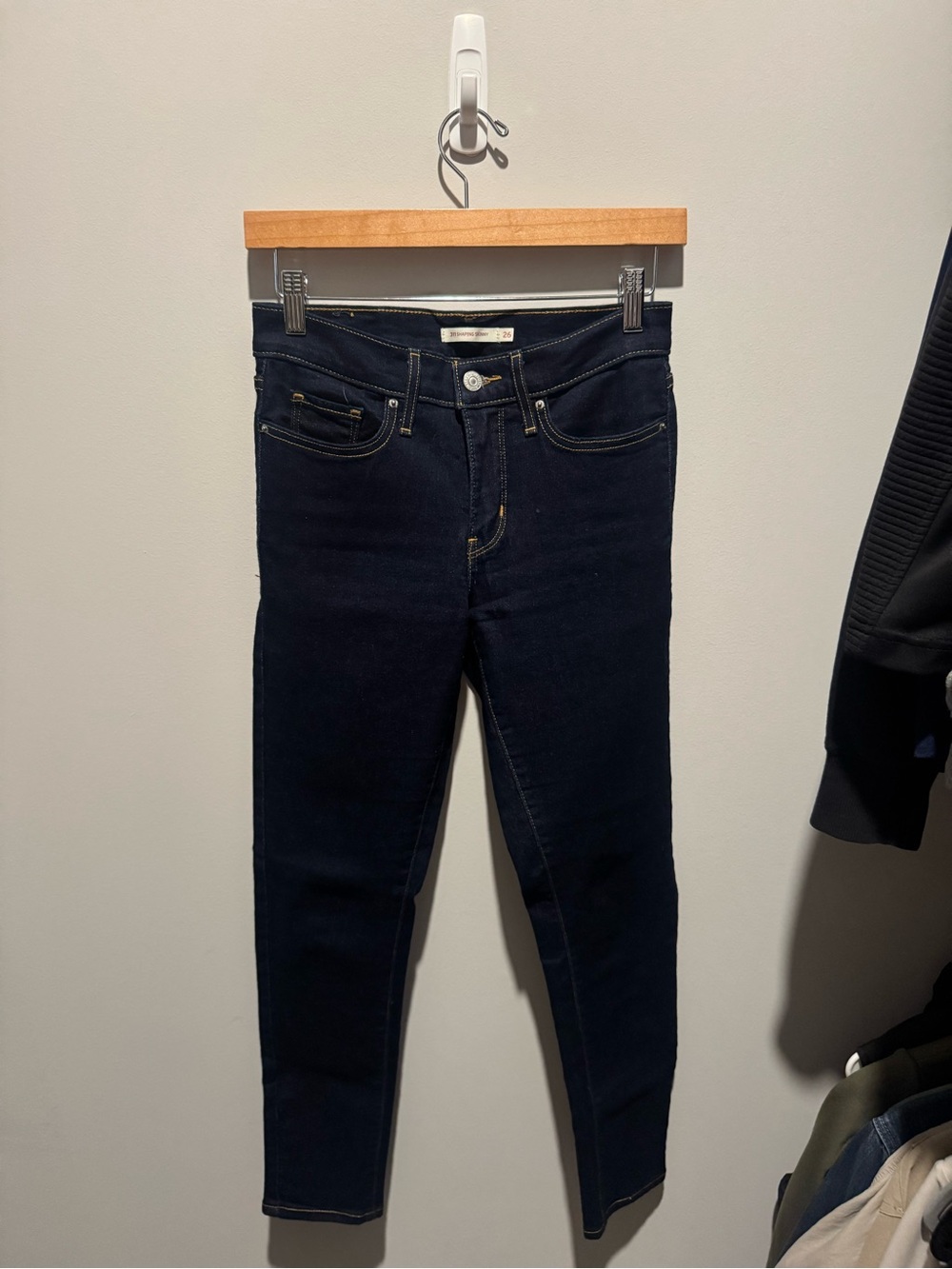 Levi's Dark Indigo Skinny Jeans - Women's